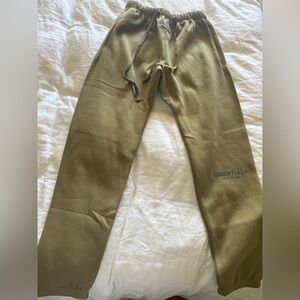 Small khaki essentials sweatpants
